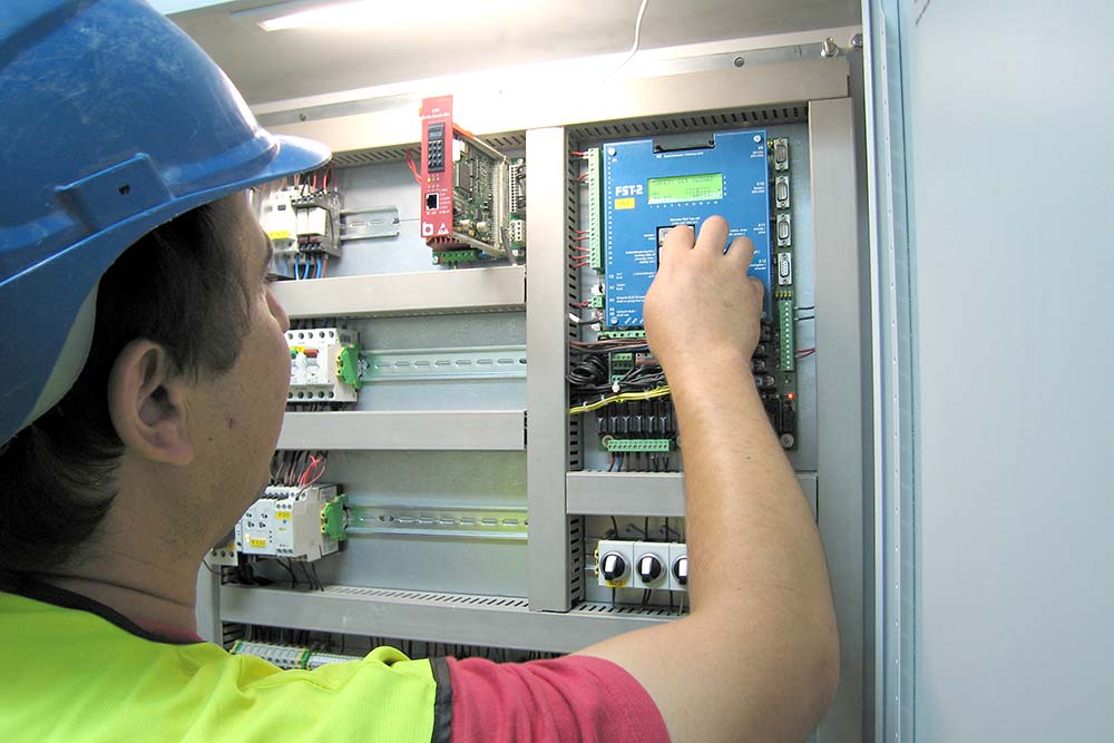 ELMAS - Services